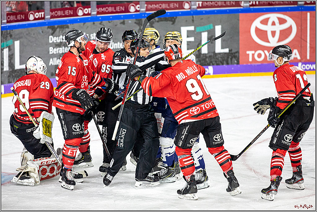 DEL; Koelner Haie - Iserlohn Roosters;; Koeln, 13.09.2019